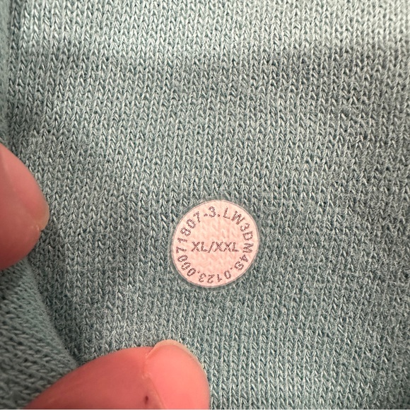 New without tags Lululemon Scuba Oversized Half-Zip Hoodie
Tidal Teal Sz XL/XXL - Picture 5 of 11